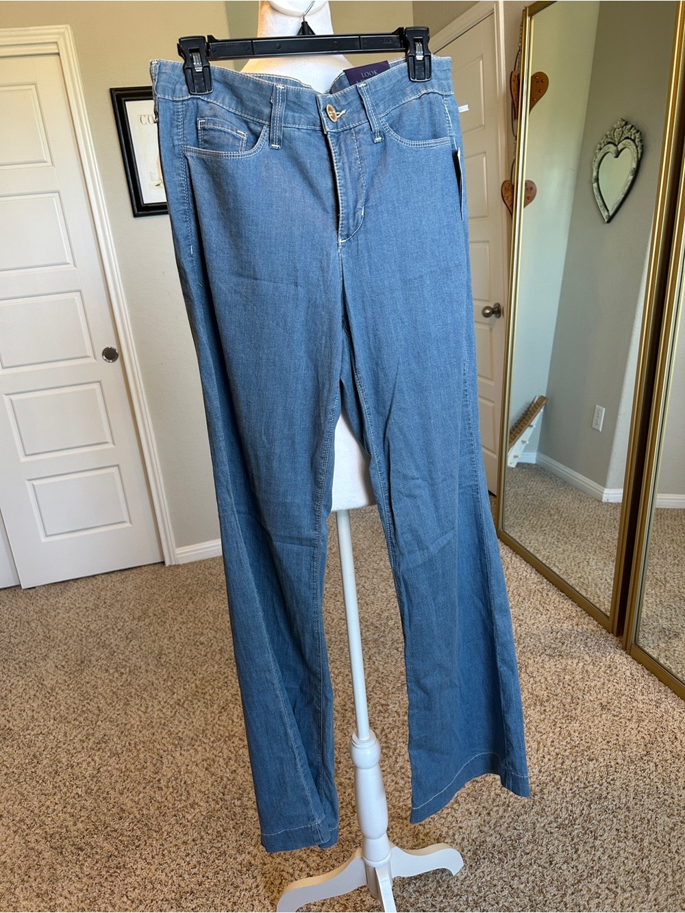 NYDJ NWT Wide Leg Jeans Size 8 High Rise Blue Denim Trouser Retail $120